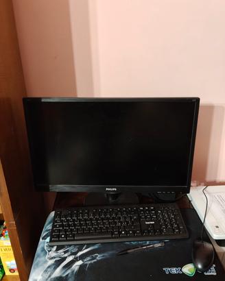 PC Fisso i7 + Monitor Philips + Audio 3.1 – Pronto