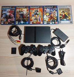 PS2 slim con 2 controller e 5 videogiochi