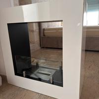 Caminetto bioetanolo bifacciale