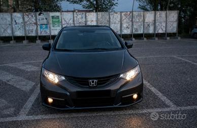  Honda Civic 2.2 i-DTEC 9 serie 