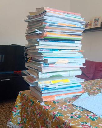 Libri di testo III media scuola Colombo