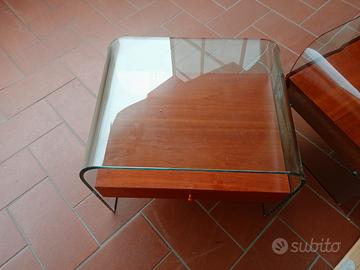 comodini curvi in vetro 