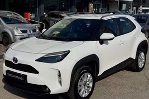 Toyota Yaris Cross 1.5h Active fwd 116cv e-cvt