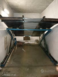 elevatore per auto