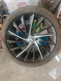   set 4 cerchi alfa romeo giulietta gommati 