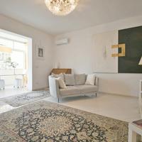 Piano rialzato ristrutturato