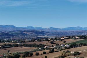 V002613 Osimo via ungheria