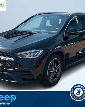 Mercedes-Benz GLA 200 D PREMIUM AUTO