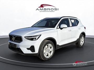 VOLVO XC40 B3 Mild hybrid Benzina Essential - AU
