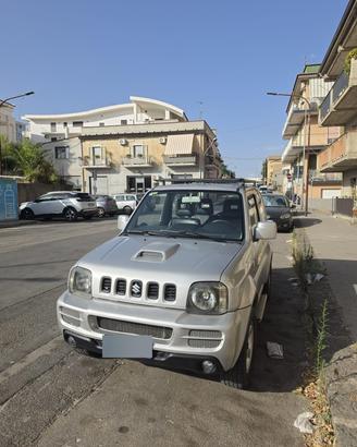 Suzuki Jimny 1,5 95 cv