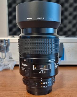 Nikon AF Micro Nikkor 105mm f/2,8 FX