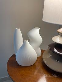 Set vasi rigati minimal bianco opaco