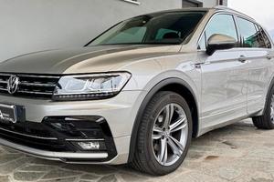 Volkswagen Tiguan 2.0 tdi Sport 150cv R-LINE