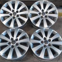 Cerchi in lega Opel Astra J da 17 pollici