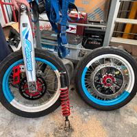 Fantic 125 anno 2019 pezzi di ricambio