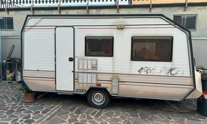 Roulotte arca america 445 4 posti