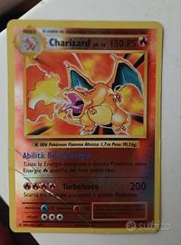 Carta pokemon Charizard Edizione 2016