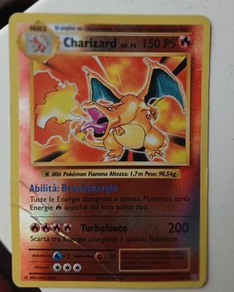 Carta pokemon Charizard Edizione 2016