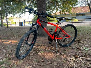 Bicicletta rockrider 500 btwin 24 pollici