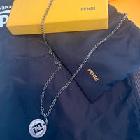 Collana Fendi con ciondolo