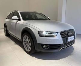 Audi A4 Allroad 3.0 tdi Advanced s-tronic