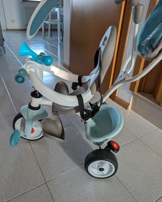 Triciclo Smoby baby balade.