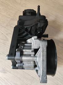 Pompa servosterzo mercedes