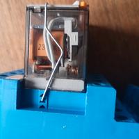 Relè Finder 230V 4 scambi