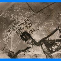Fotografia originale bombardamento Aerodromo brit