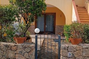 San Teodoro graziosa casa con giardino