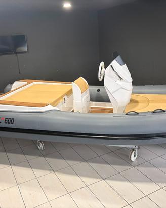 ORIGINAL 600 – Nuovo- anche senza patente nautica!