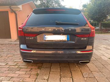 volvo XC 60 b4 Awd iscription