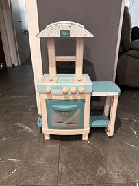 Cucina giocattolo per bambini