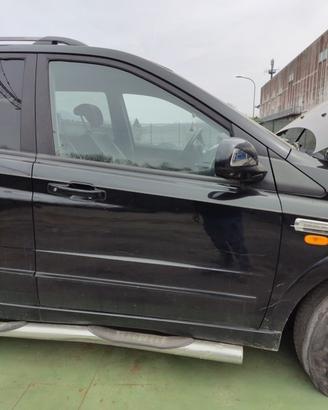 Porta anteriore dx nuda SSANGYONG KYRON del 2007