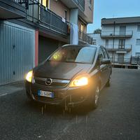 Opel Zafira Ecom turbo cosmo