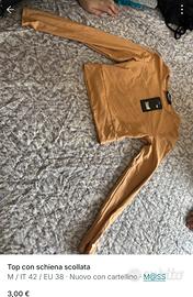top con schiena scollata