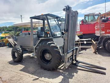 CARRELLO ELEVATORE MULETTO FUORISTRADA FIAT 25q