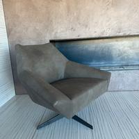 Poltrona in pelle Nabuk