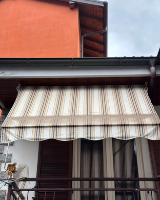 Tenda da sole manuale