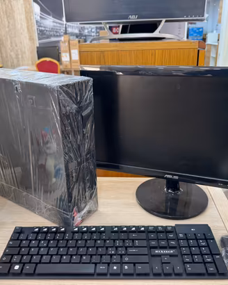 PC FISSO FUJITSU - Monitor Asus - Windows 11