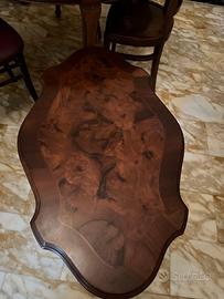 TAVOLINO LAVORATO OVALE PRIMI DEL NOVECENTO