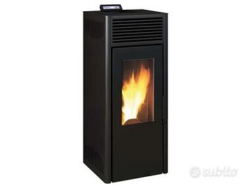 Stufa pellet Invicta Nuova Nola Plus 9,5 kw