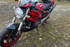 ducati monster 696 2014