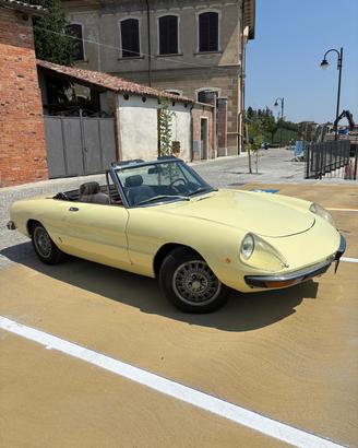 Alfa Romeo Spider 2000 Veloce 
