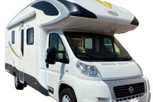 Camper PLA M738 Mansardato