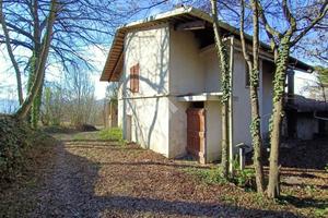 CASA SEMINDIPENDENTE A GASSINO TORINESE