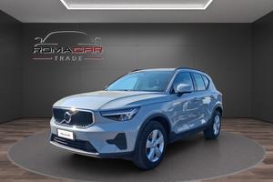 VOLVO XC40 2.0 B3 Core AUTOMATICA, HYBRID