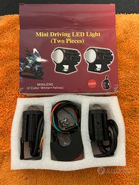 Faretti supplementari moto