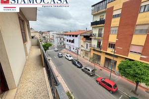 Appartamento di circa 150 mq - Agenzia Siamocasa