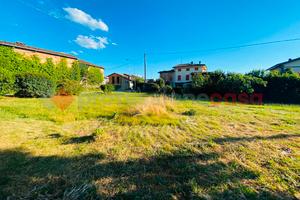 Terreno Residenziale Viano [Cod. rif L15VRG]